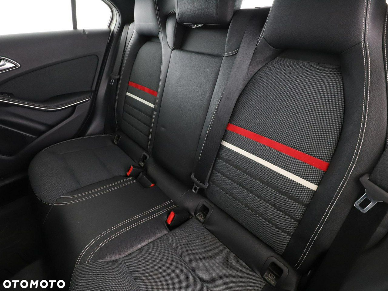 Mercedes-Benz Klasa A 180 (BlueEFFICIENCY) Style - 17
