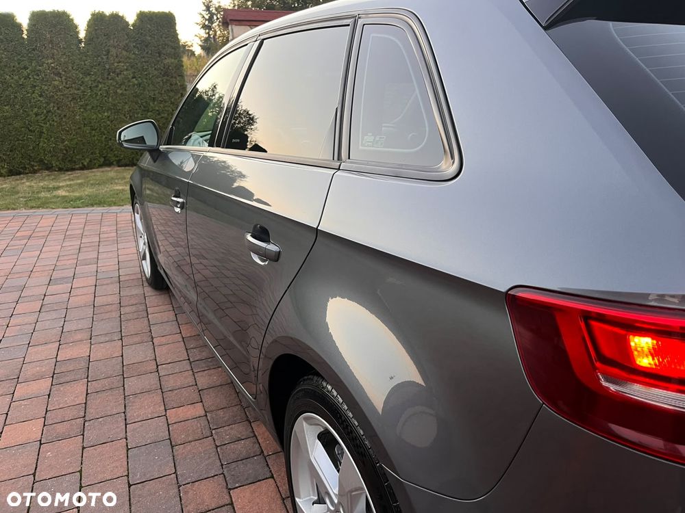 Audi A3 Sportback 1.6 TDI S tronic - 21