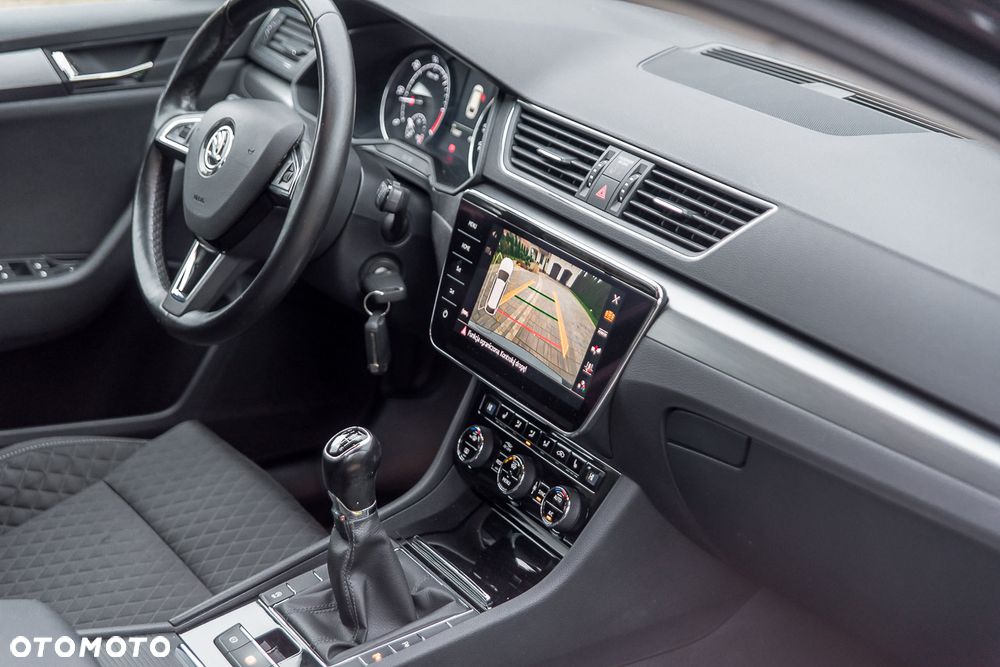 Skoda Superb 1.6 TDI Style - 26