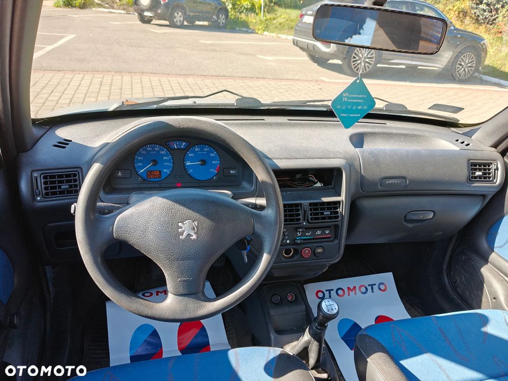 Peugeot 106 1.1 XT - 6