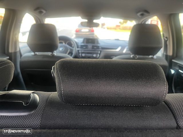 BMW 116 d Line Sport Shadow - 31