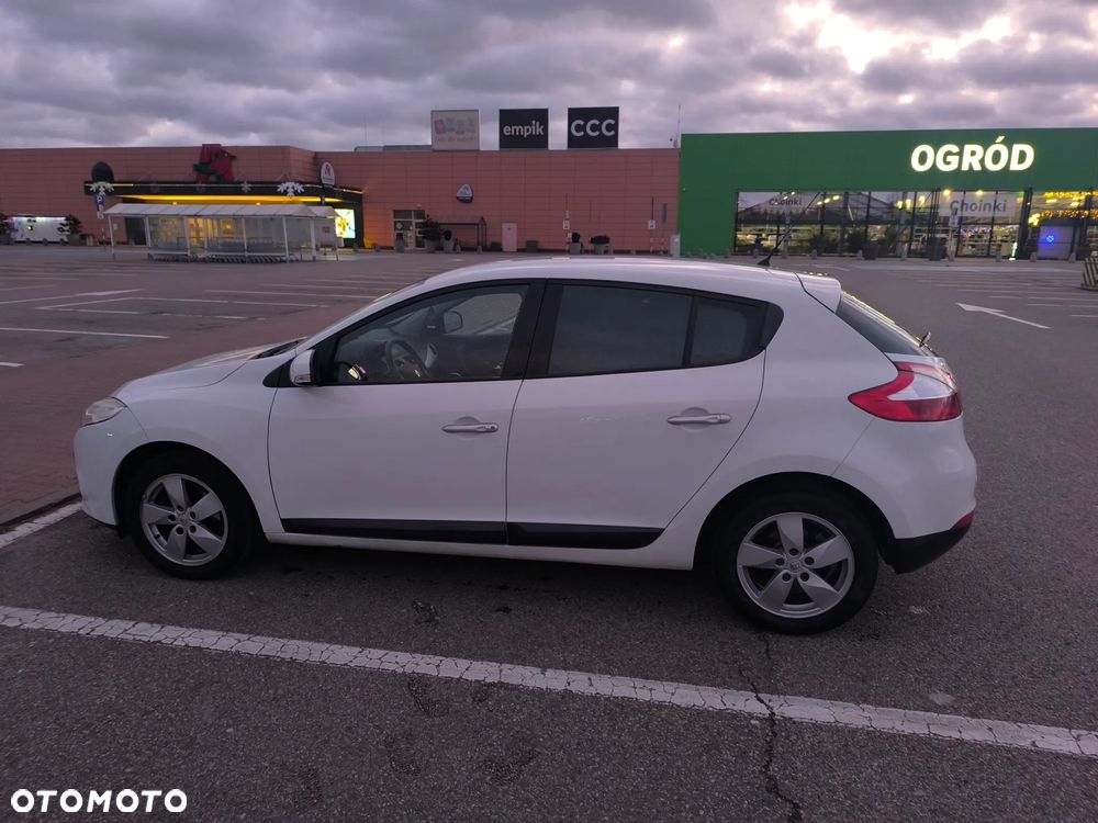 Renault Megane 1.6 16V 110 LIMITED - 18