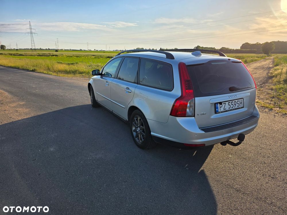 Volvo V50 1.8 Momentum - 2