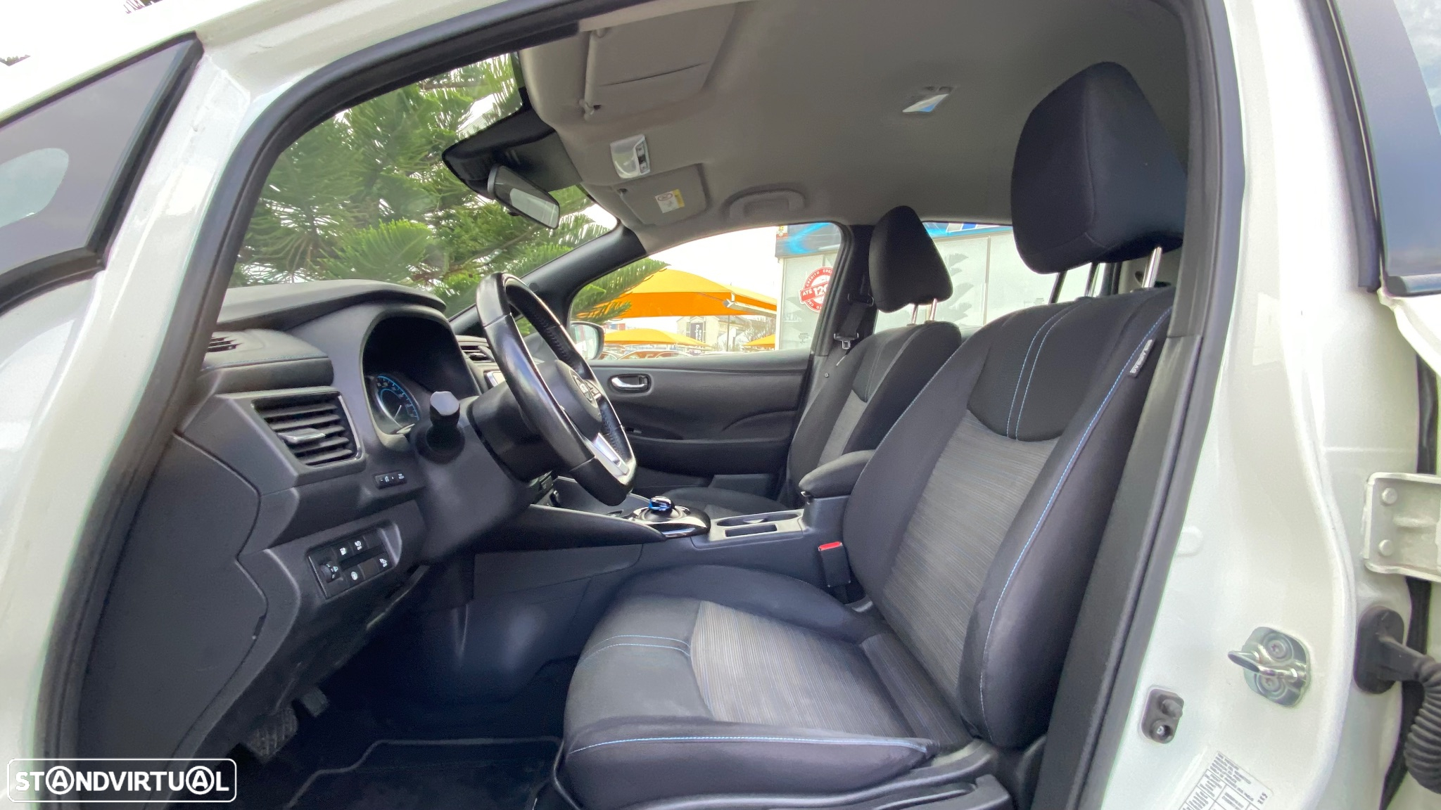 Nissan Leaf Tekna - 18