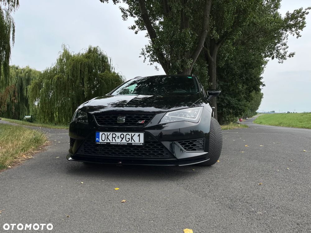 Seat Leon 2.0 TSI Cupra S&S DSG - 2