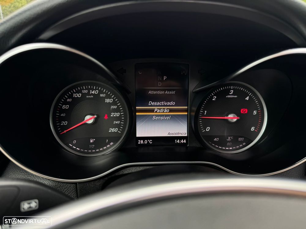 Mercedes-Benz GLC 250 d Coupé AMG Line 4-Matic - 28