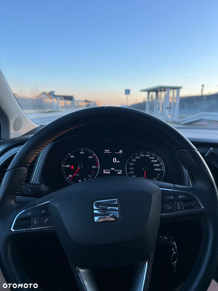 Seat Leon SC 2.0 TDI FR S&S - 21