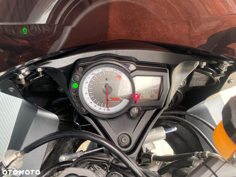 Suzuki GSX-R - 9