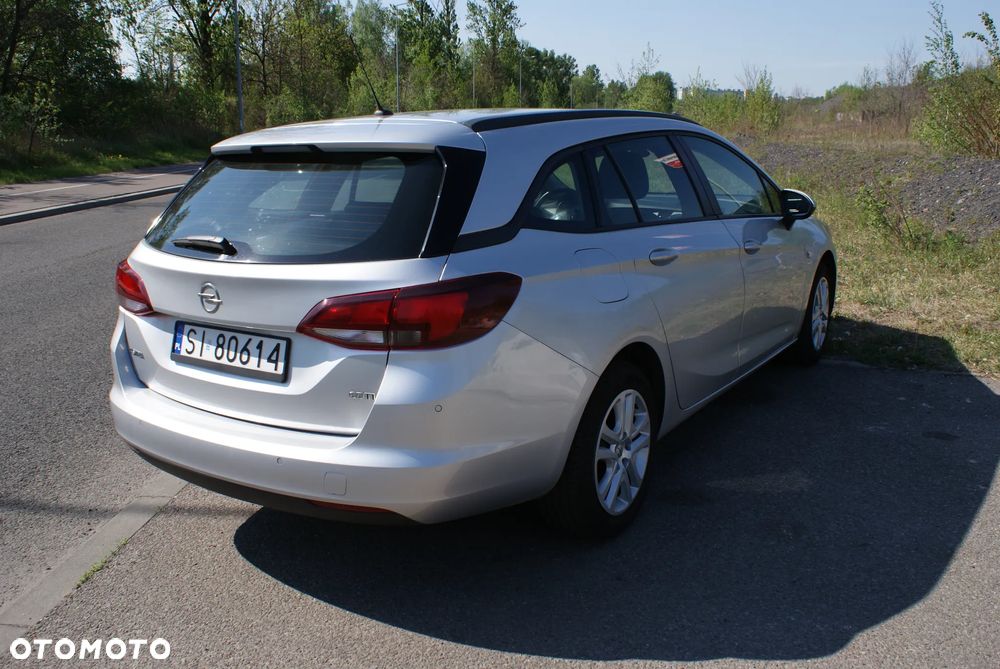 Opel Astra 1.6 CDTI Enjoy - 6