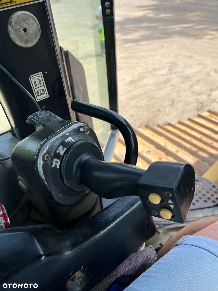 Caterpillar D6N LPG - 7