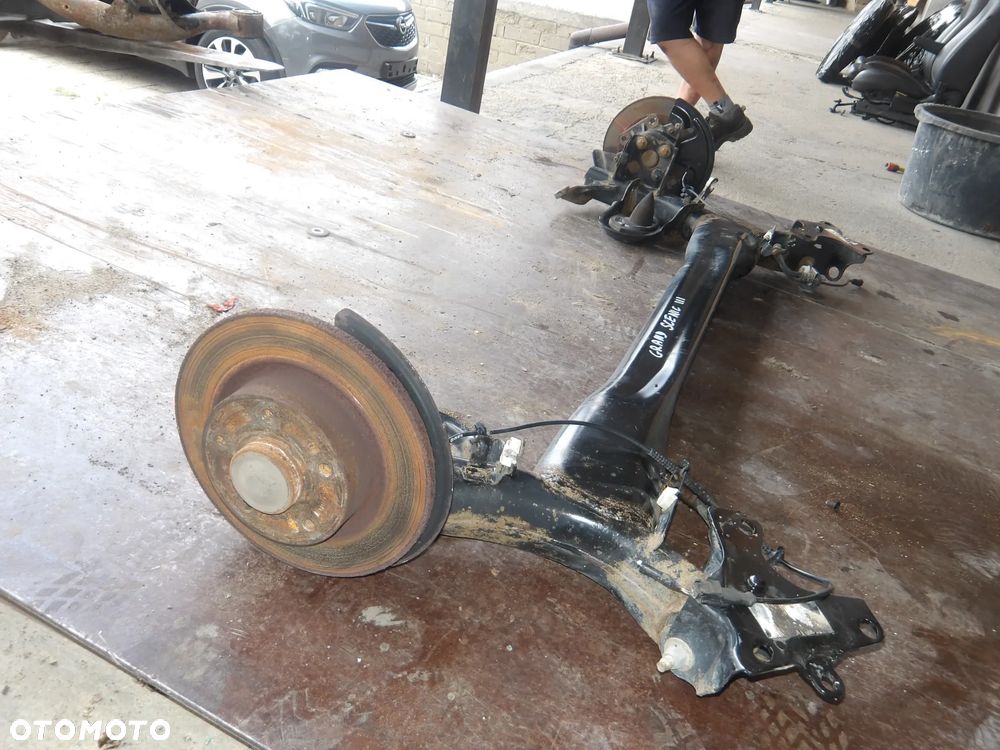 RENAULT GRAND SCENIC III 1.6 DCI BELKA ZAWIESZENIA TYŁ TYLNA - 2