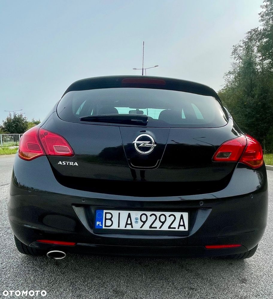 Opel Astra 1.4 T Enjoy - 6
