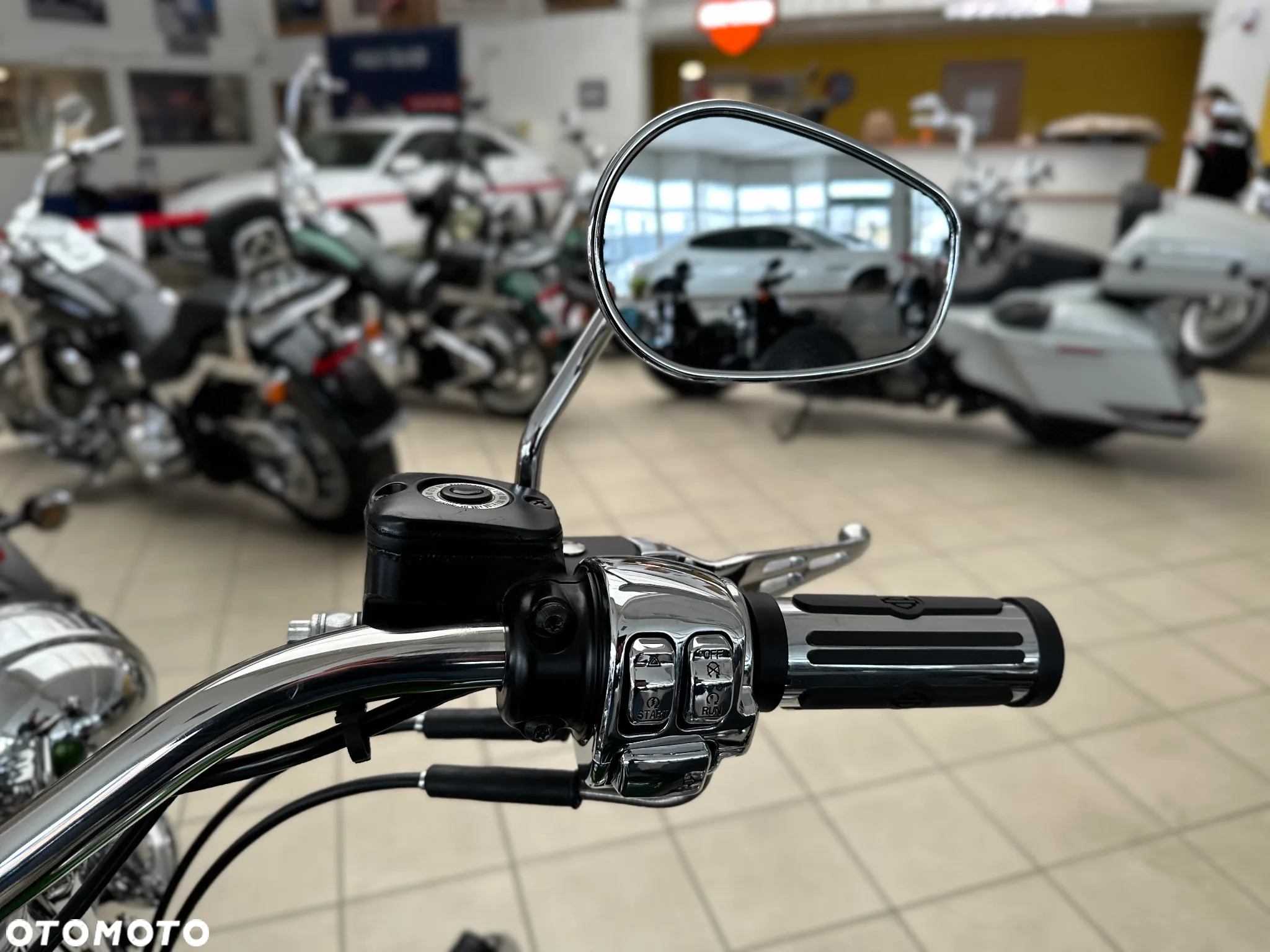 Harley-Davidson Softail - 29