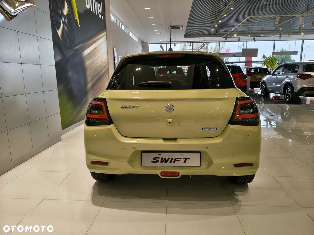 Suzuki Swift 1.2 Dualjet SHVS Premium Plus CVT - 8