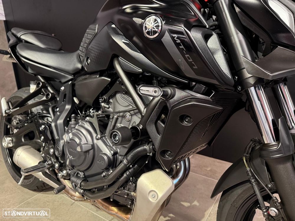 Yamaha MT-07 - 3