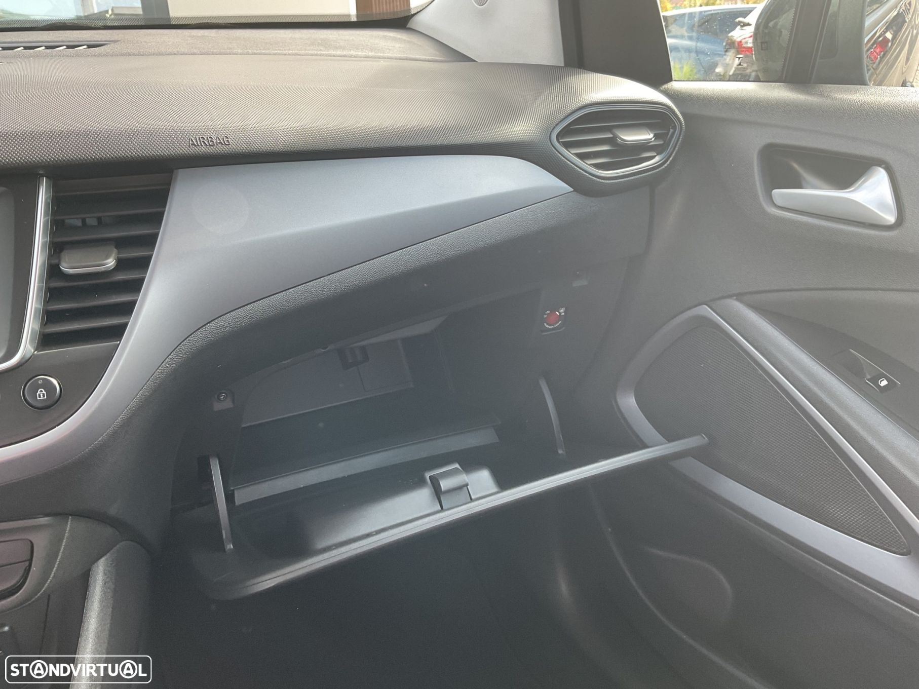 Opel Crossland X 1.2 Business Edition - 52