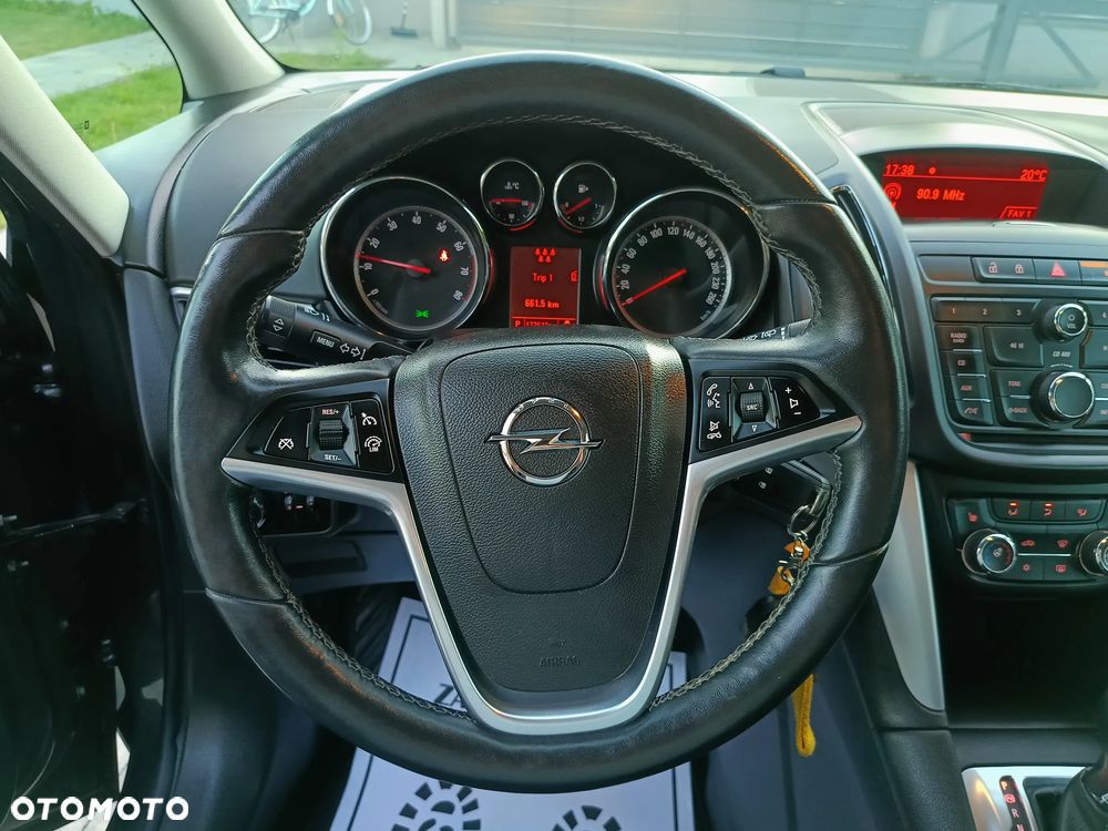 Opel Zafira - 26