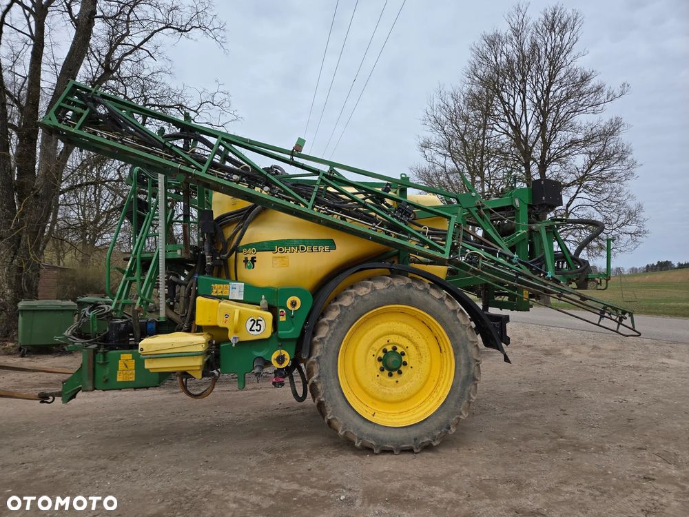 John Deere TRSP-25 Opryskiwacz Kołowy - 6