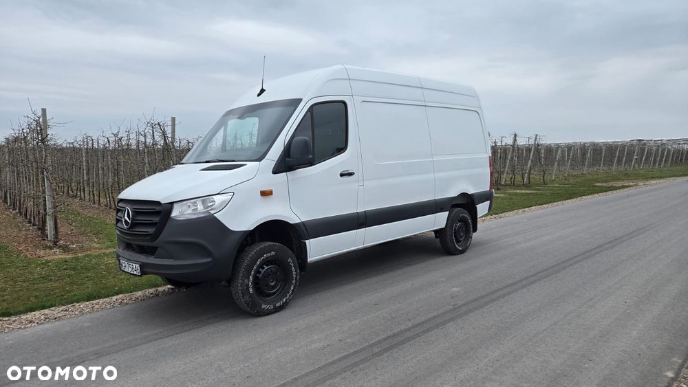 Mercedes-Benz SPRINTER - 1