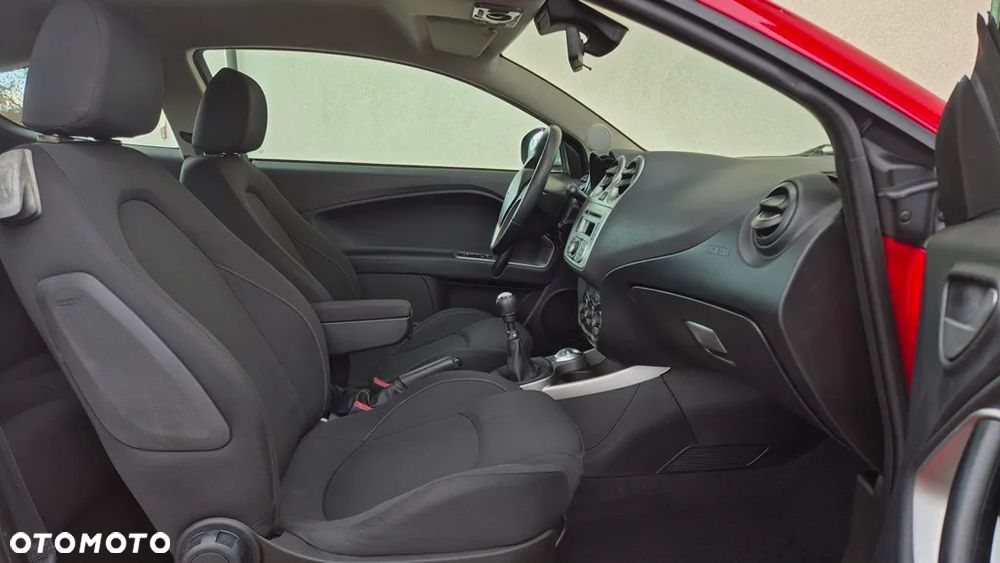 Alfa Romeo Mito 1.4 MultiAir Distinctive - 16