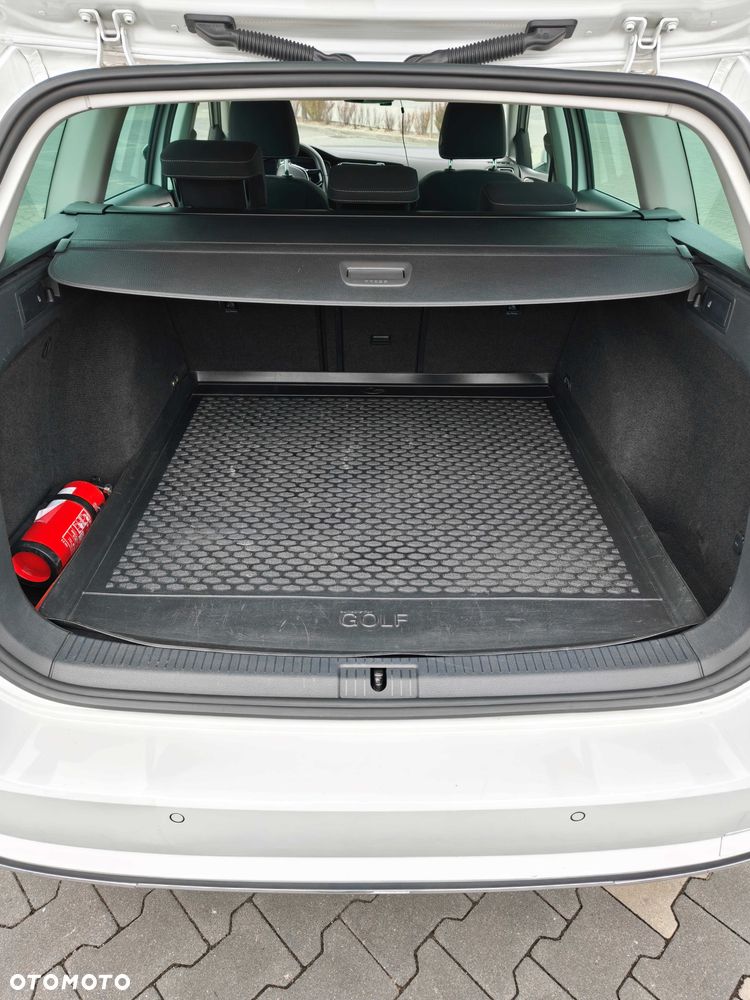 Volkswagen Golf Variant - 5