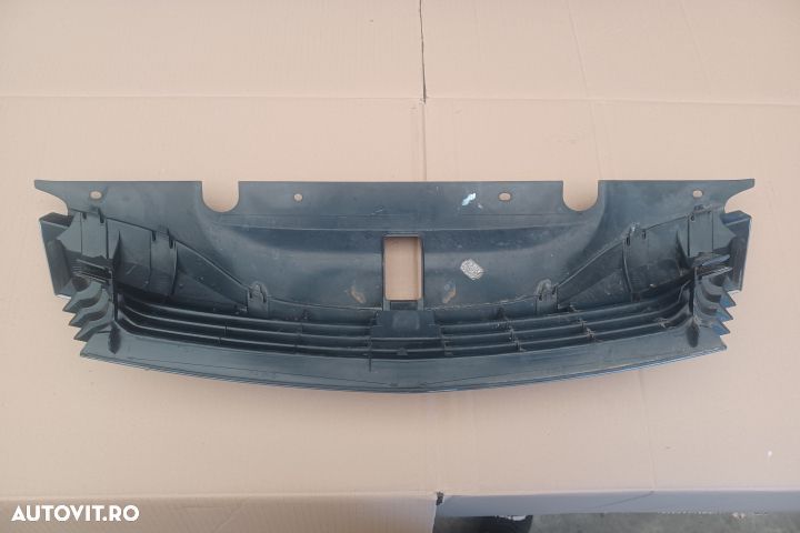Grila radiator 8200012581 Renault Laguna 2 [2001 - 2005] Liftback 1.9 - 2