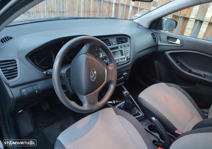 Hyundai i20 1.2 GO! Plus - 1