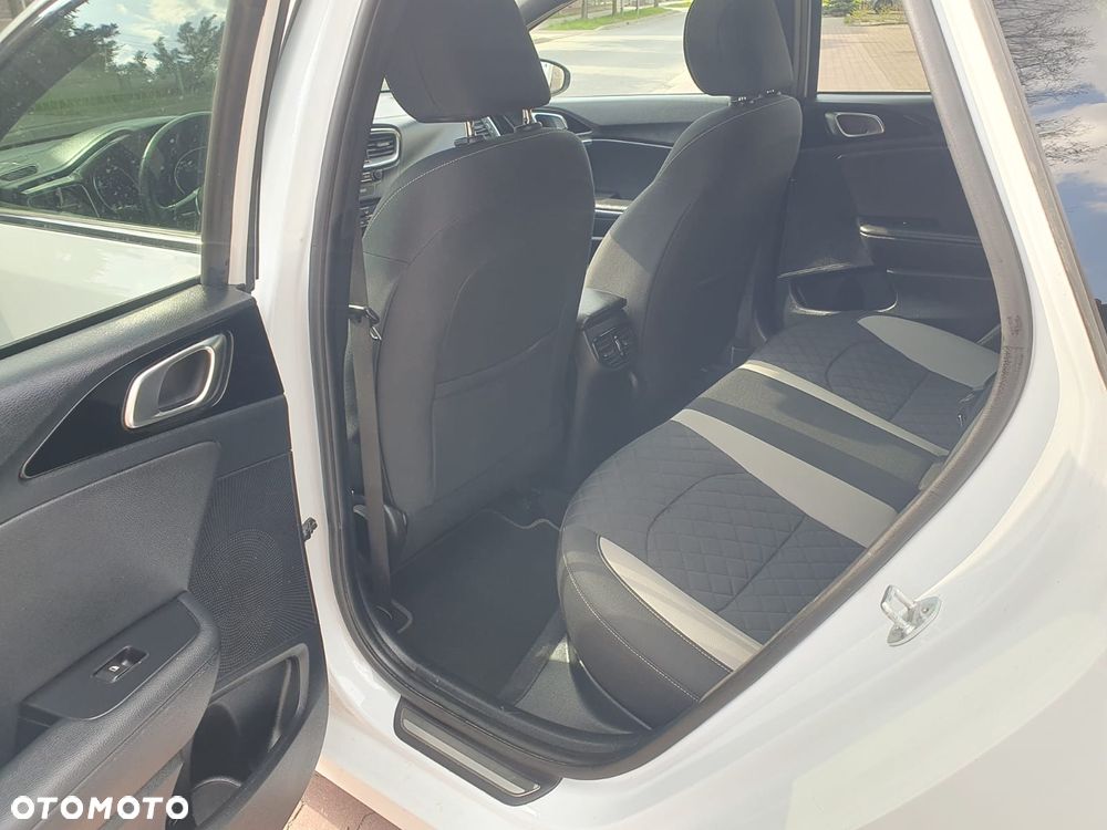 Kia Ceed 1.4 T-GDI OPF GT Line - 21