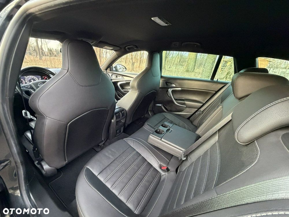 Opel Insignia - 26