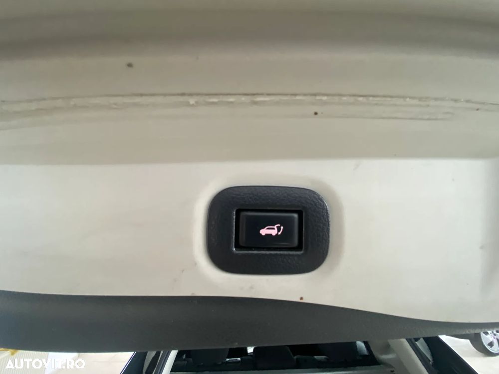 Nissan X-Trail 2.0 dCi ALL-MODE 4x4i Xtronic N-Connecta - 14