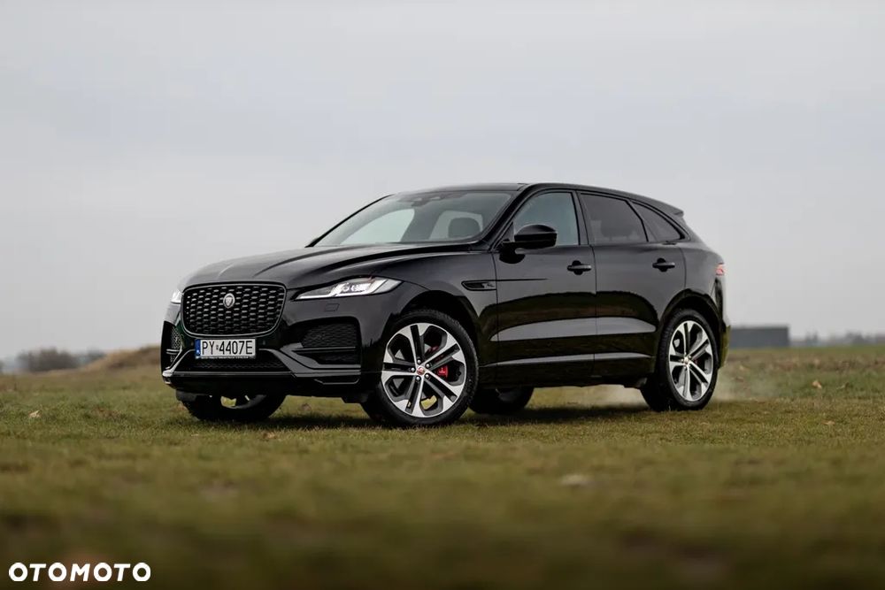 Jaguar F-Pace P250 AWD R-Dynamic Black - 2