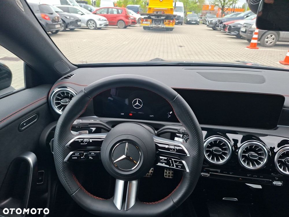 Mercedes-Benz CLA - 15