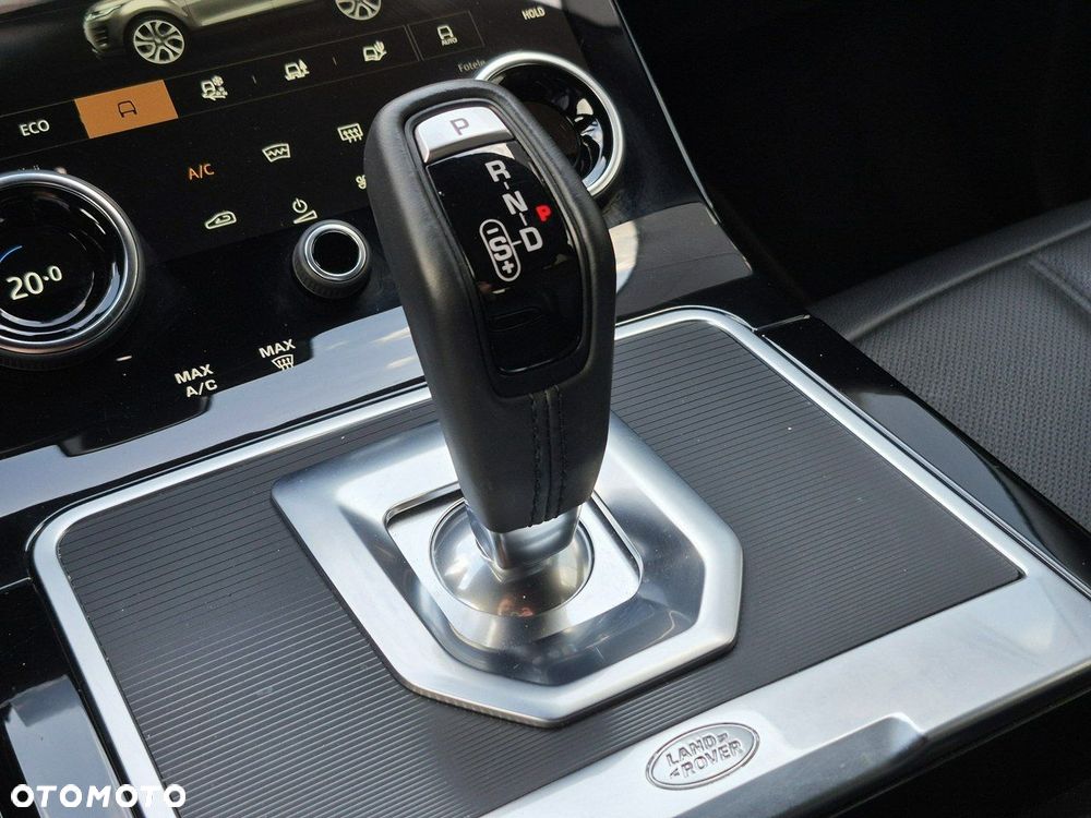 Land Rover Range Rover Evoque - 31