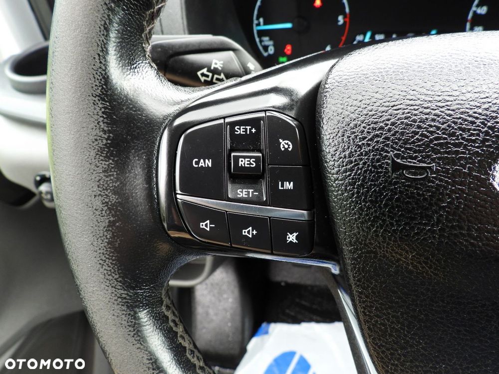 Ford TRANSIT  PLANDEKA 8 PALET TEMPOMAT LEDY BLIŹNIACZE KOŁA KLIMATYZACJA  130KM - 32