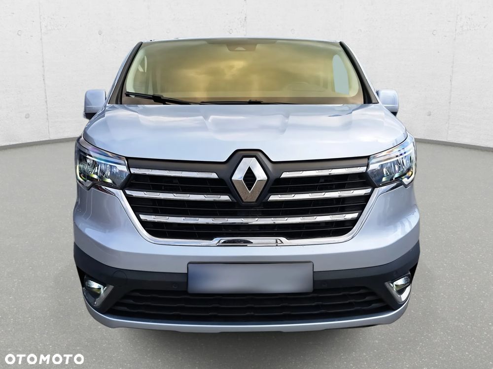 Renault Trafic 9 Miejsc - 2