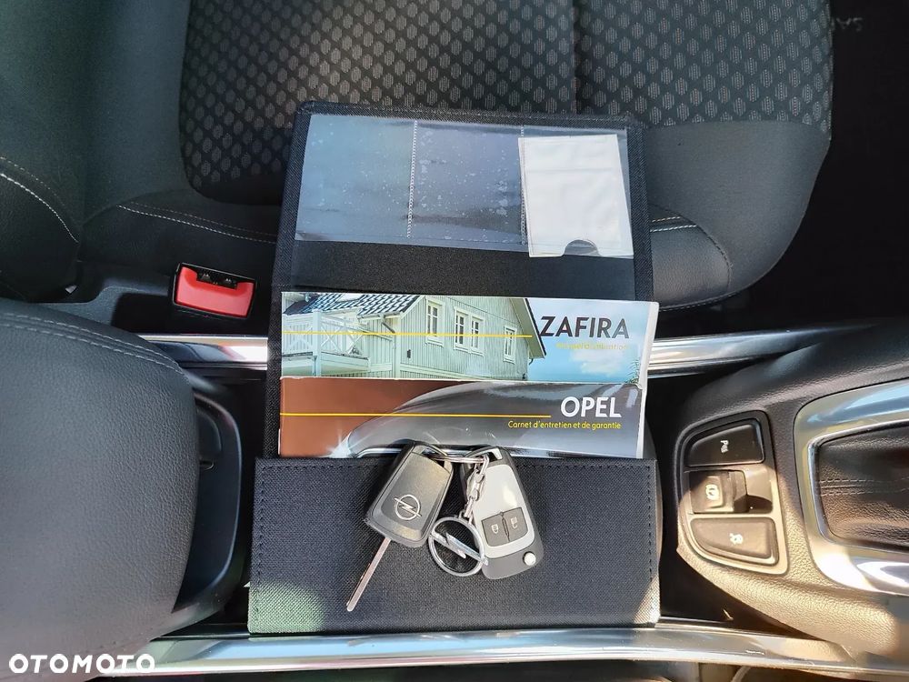 Opel Zafira 1.4 Turbo Automatik Business Edition - 24