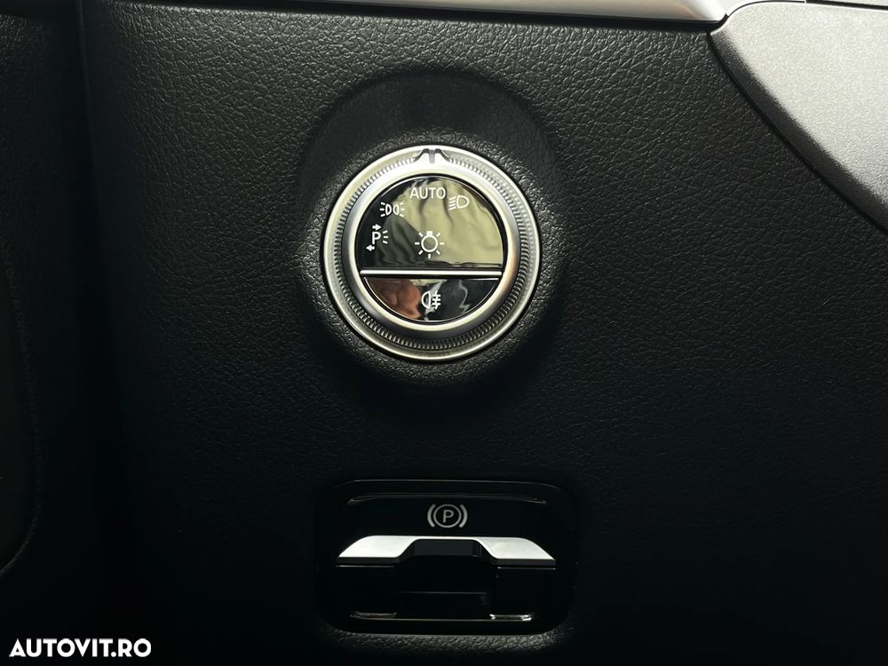 Mercedes-Benz C 200 MHEV - 21