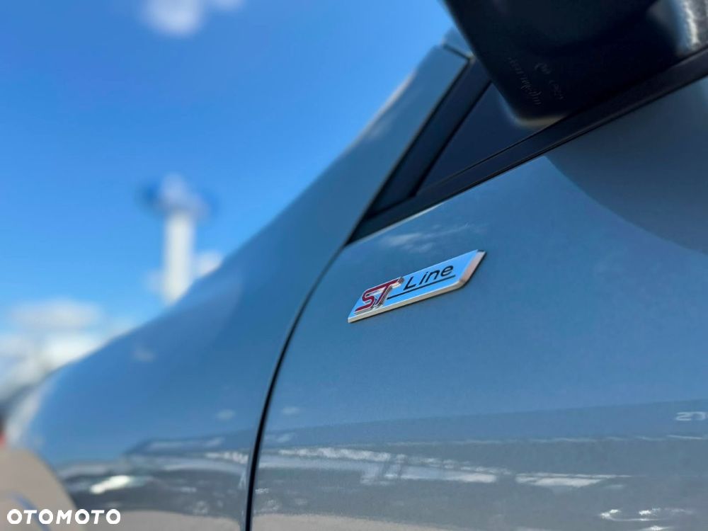 Ford Kuga 2.5 FHEV AWD ST-Line X - 23