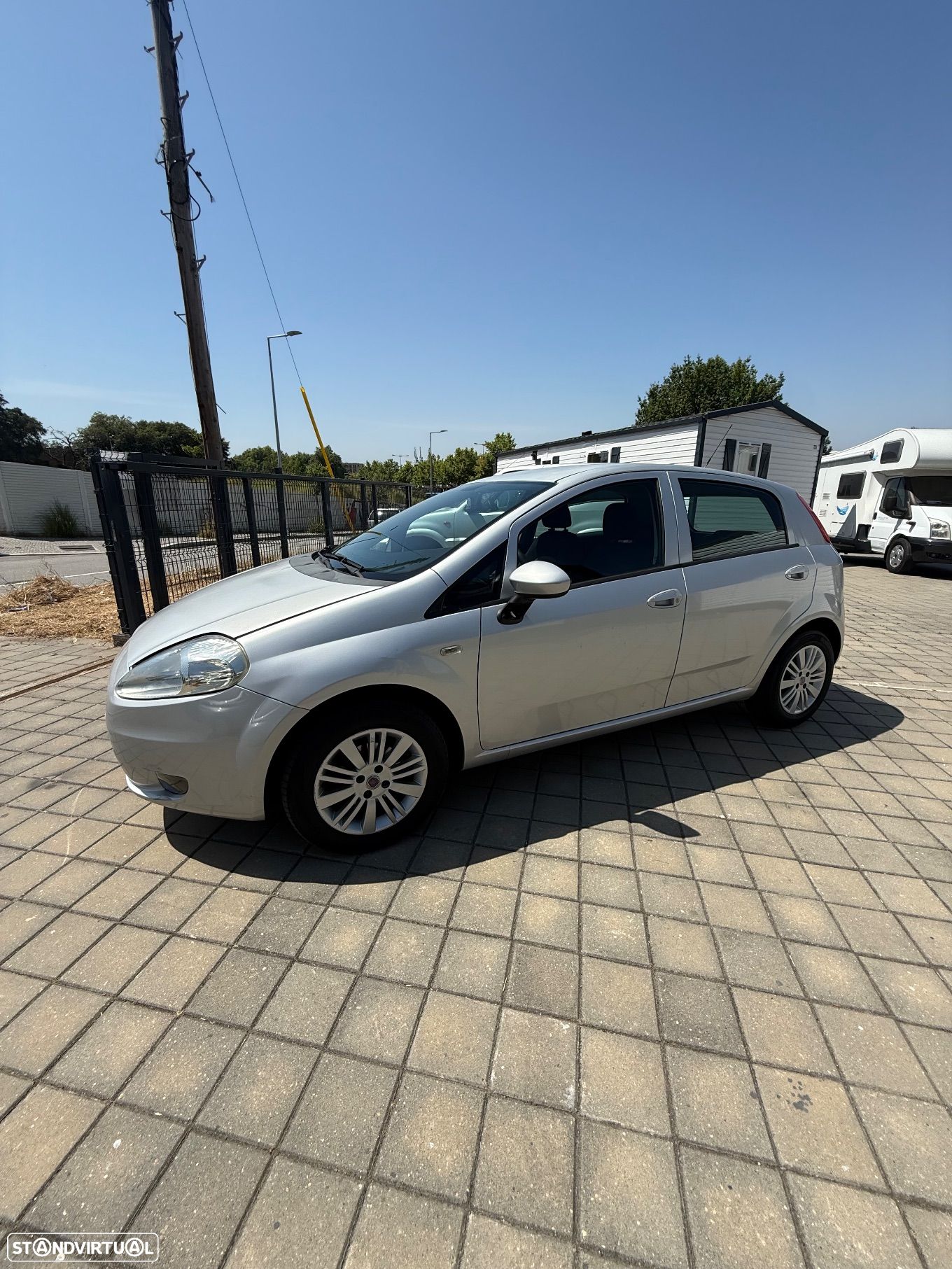 Fiat Punto 70 JTD Multijet Active - 1