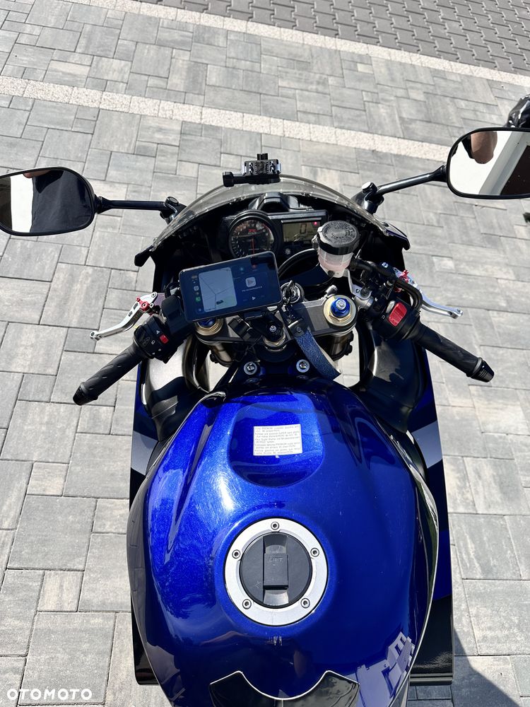 Suzuki GSX-R - 10