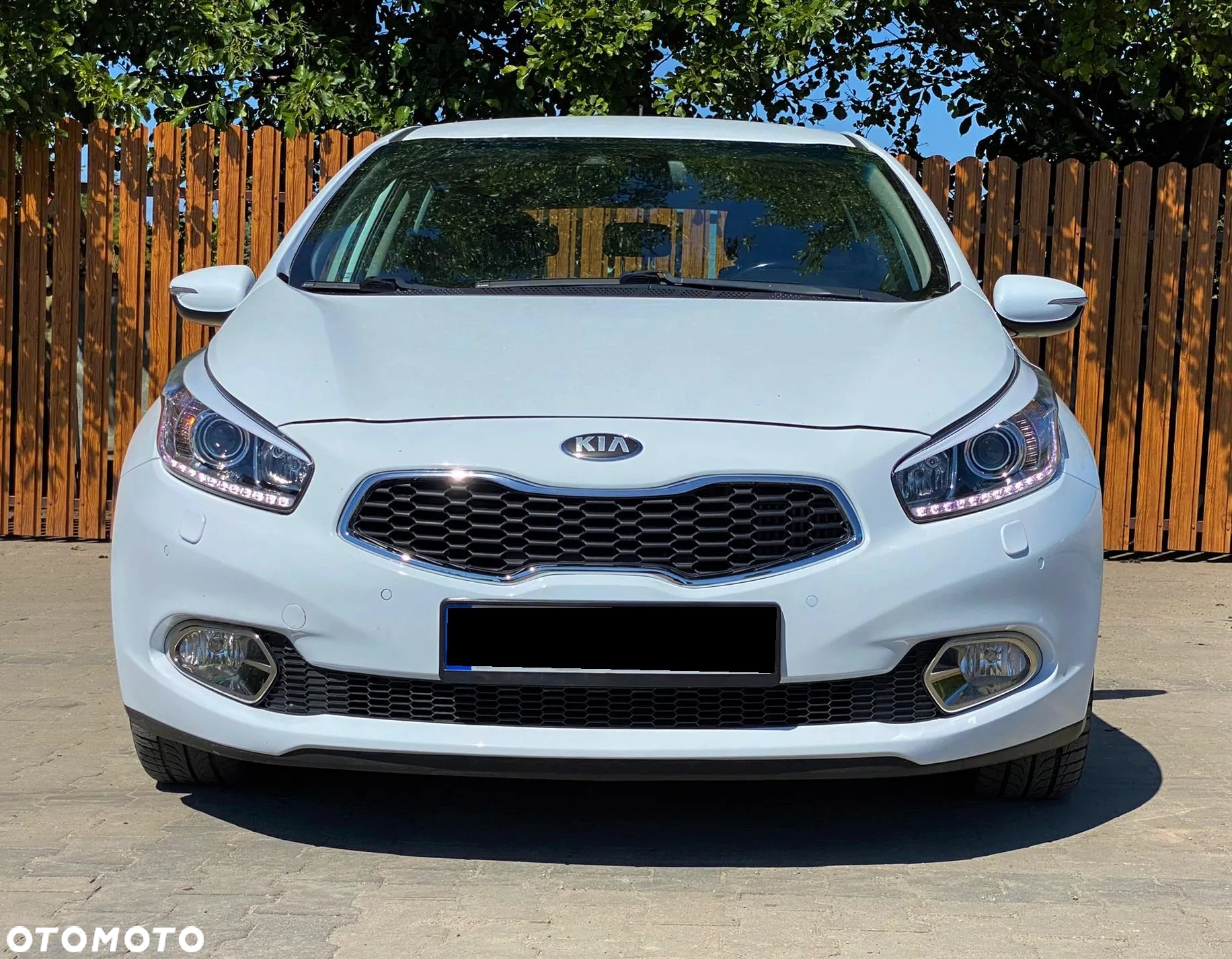 Kia Ceed 1.6 CRDi 128 Platinum Edition - 3