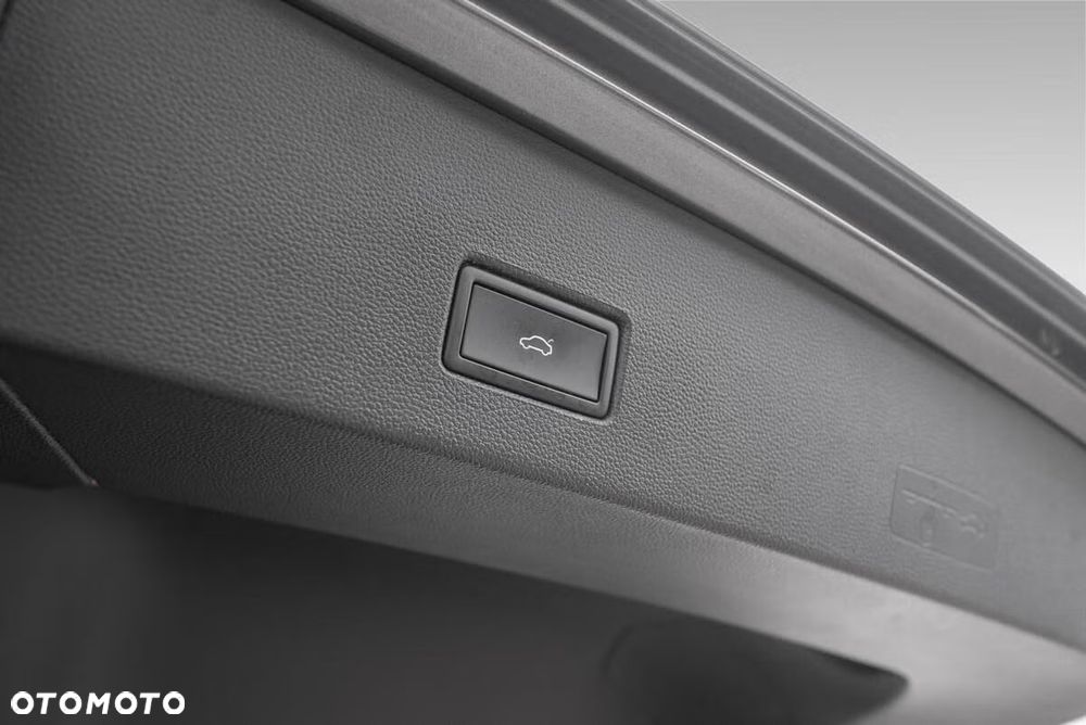 Volkswagen T-Roc 2.0 TDI SCR DSG Sport - 11