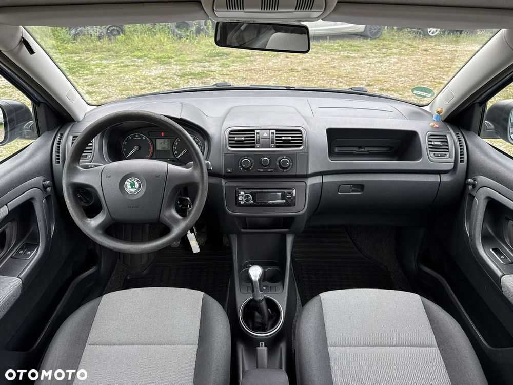 Skoda Fabia - 25