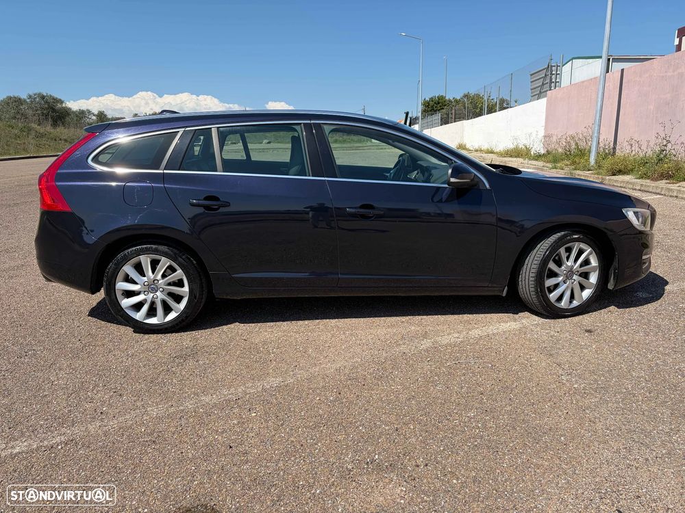 Volvo V60 2.0 D4 Summum - 7