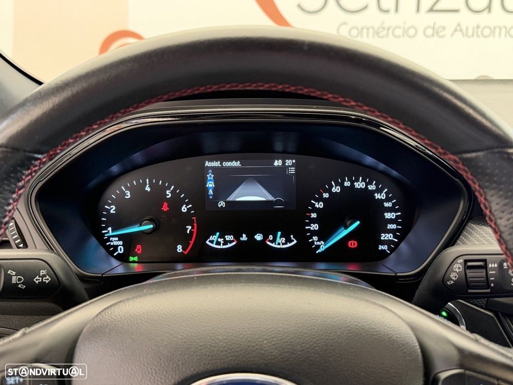 Ford Focus 1.0 EcoBoost ST-Line - 14