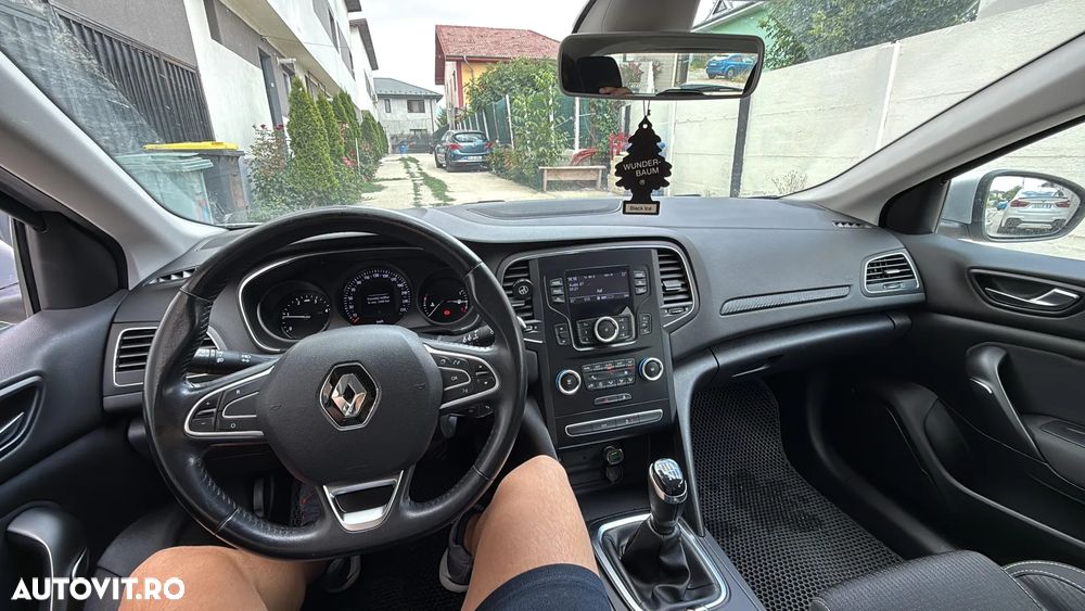 Renault Megane Blue dCi Zen - 9