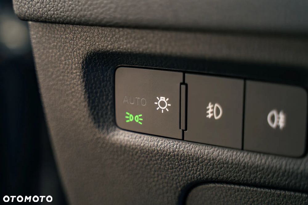 Skoda Octavia 2.0 TDI Ambition - 26