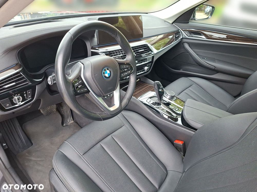BMW Seria 5 - 10
