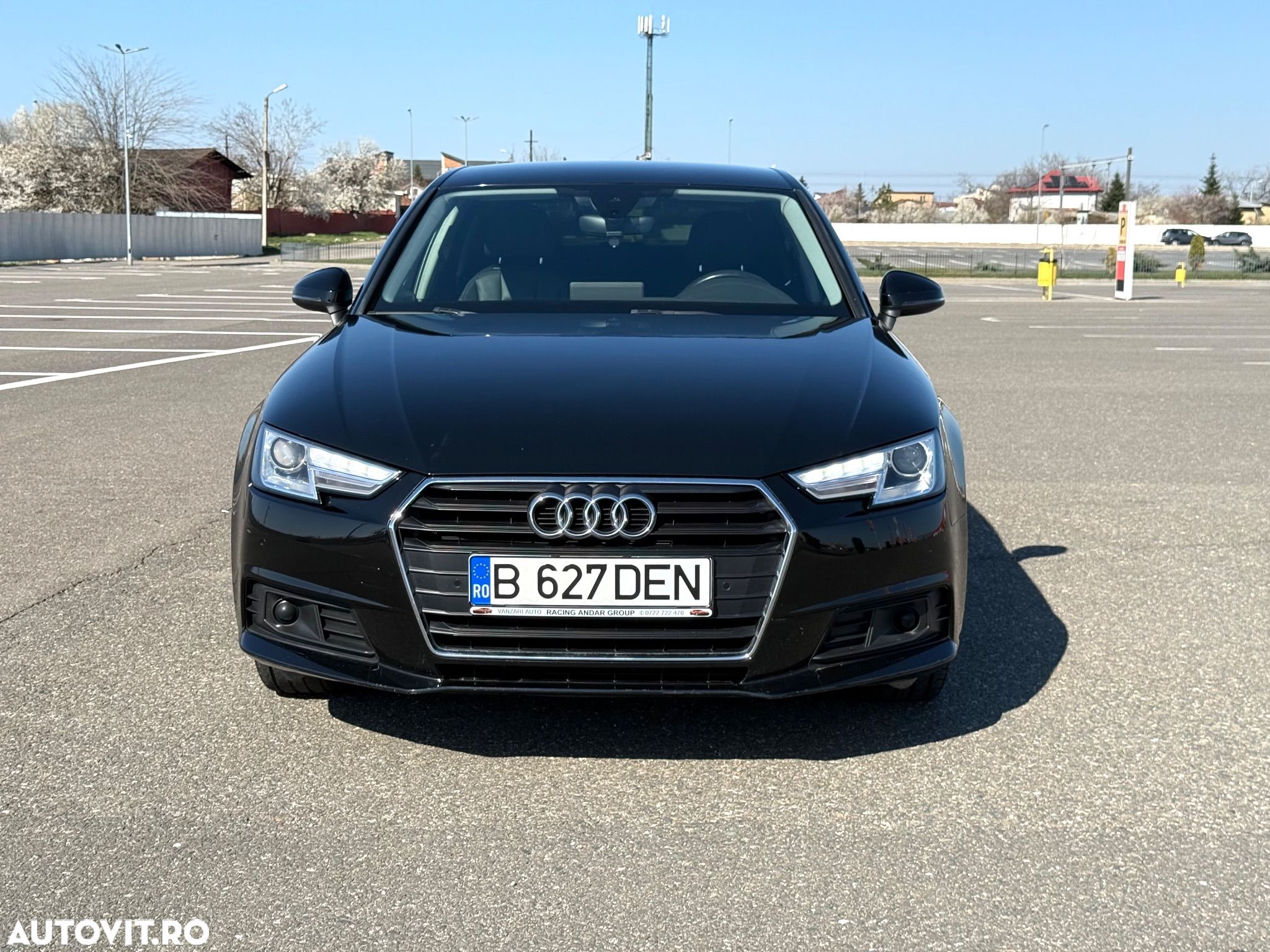 Audi A4 2.0 TDI ultra S tronic Design - 1