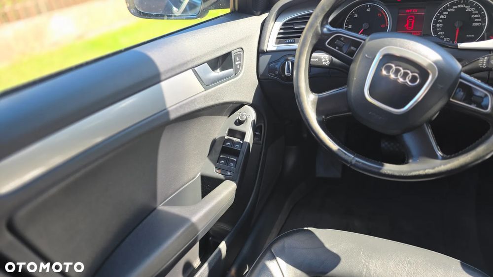Audi A4 Avant 2.0 TDI DPF multitronic Ambiente - 21